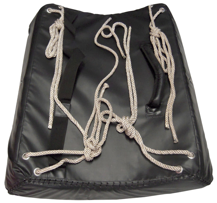 Bouclier courbé pour travail à main nue ou avec arme