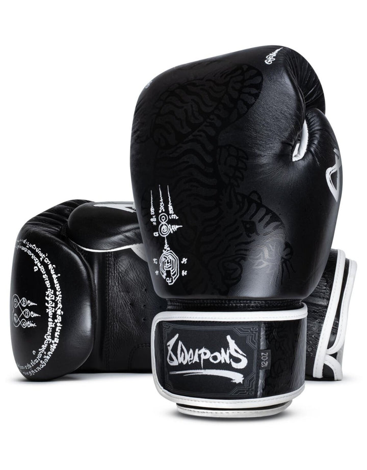 Gants de boxe 8 Weapons "Sak Yant Big Tiger"
